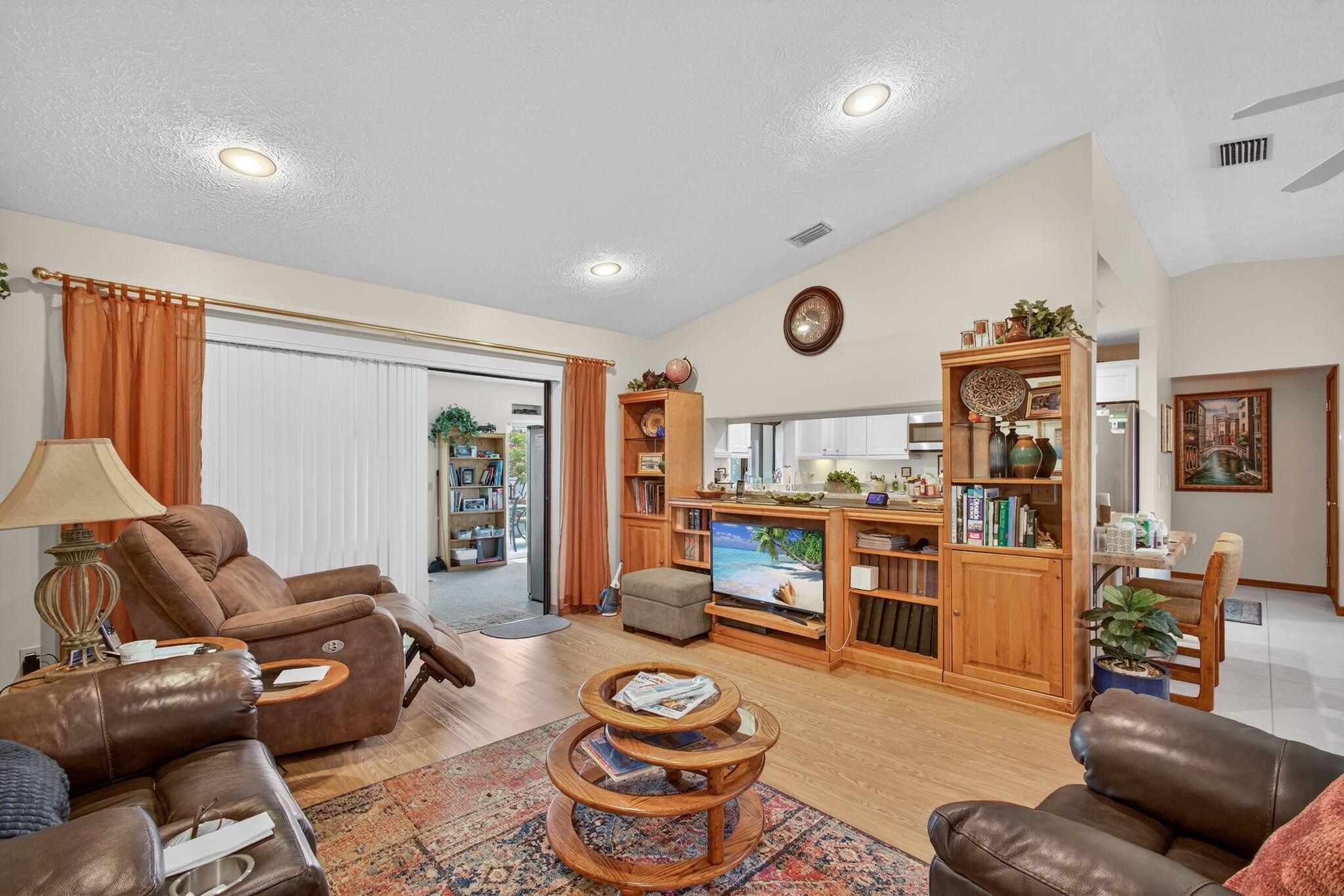 PORT ST LUCIE SECTION 5 - Residential