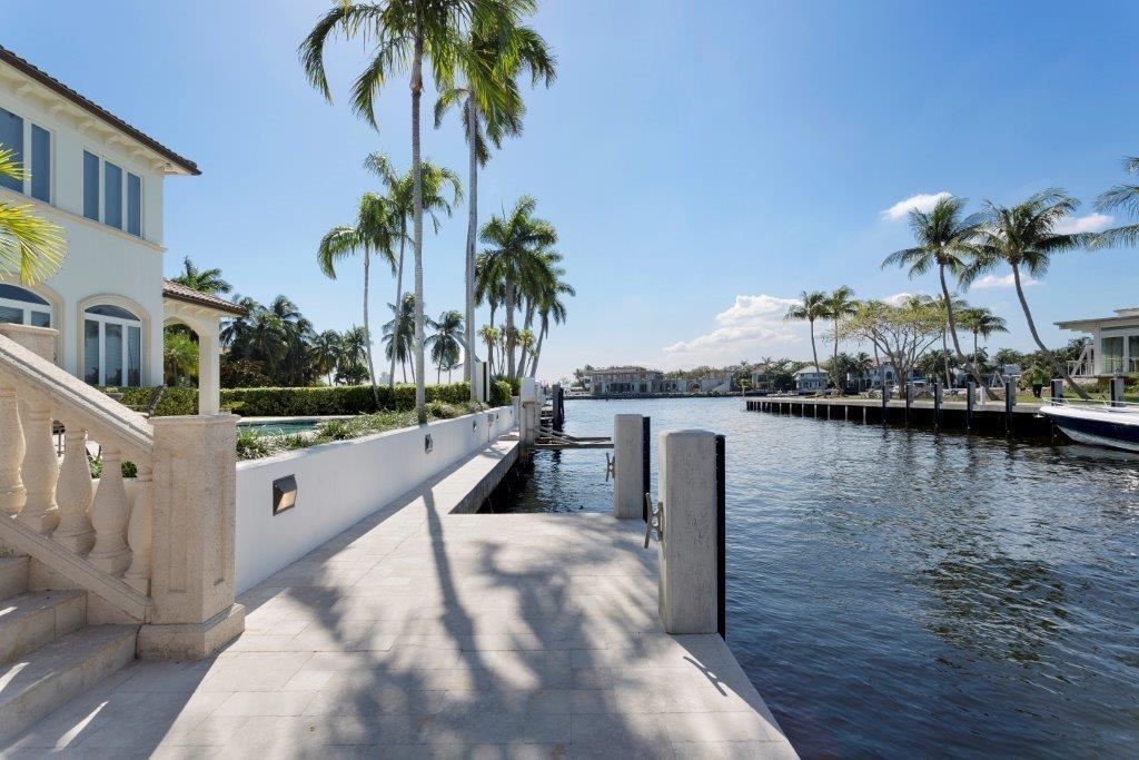 Las Olas Isles - Residential