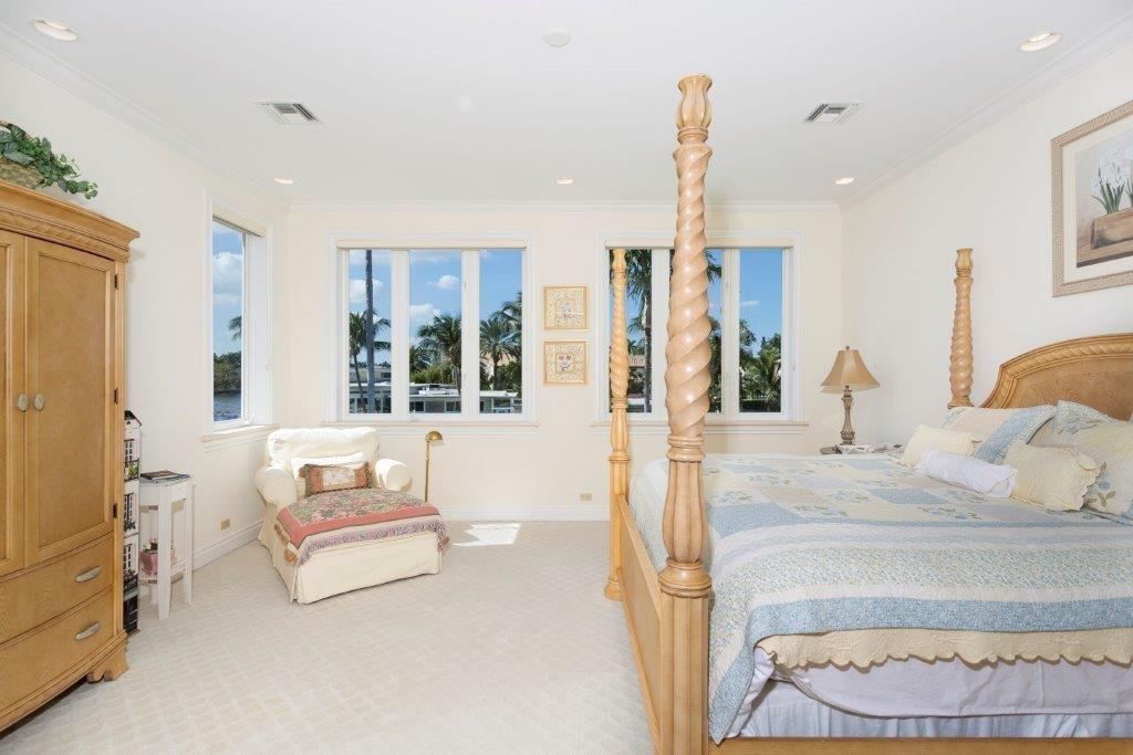 Las Olas Isles - Residential