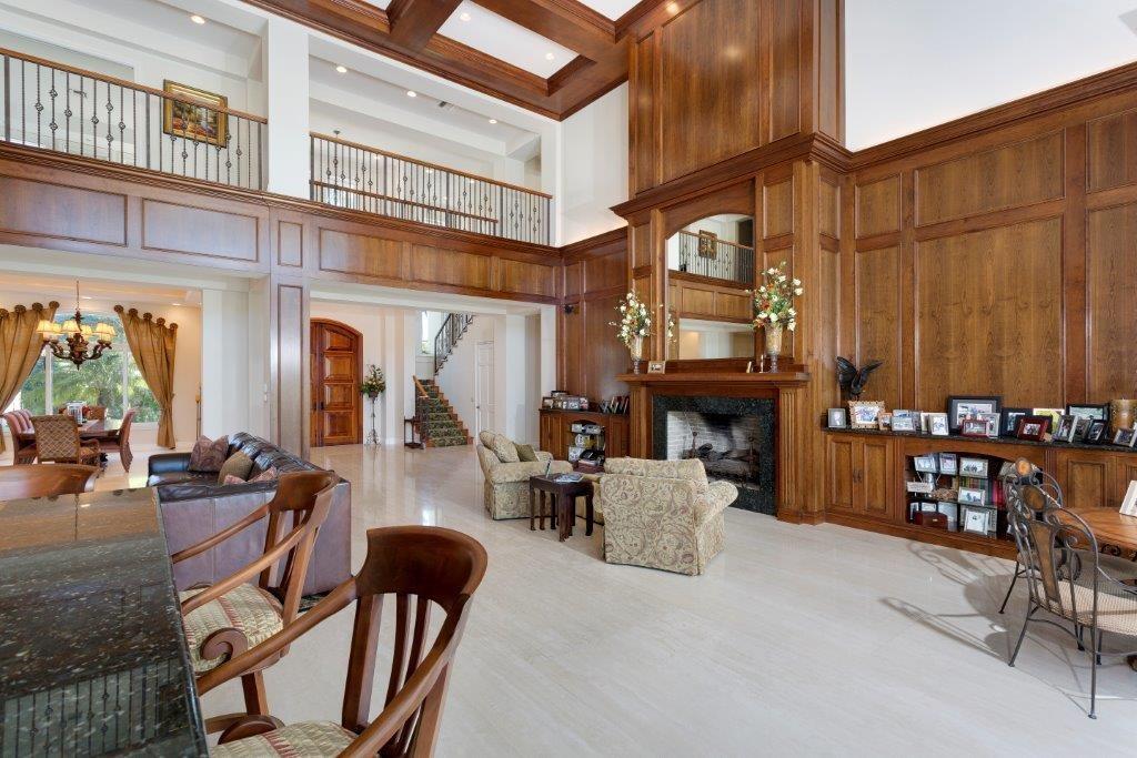 Las Olas Isles - Residential