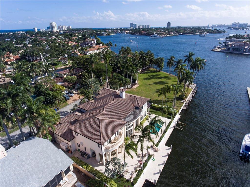 Las Olas Isles - Residential