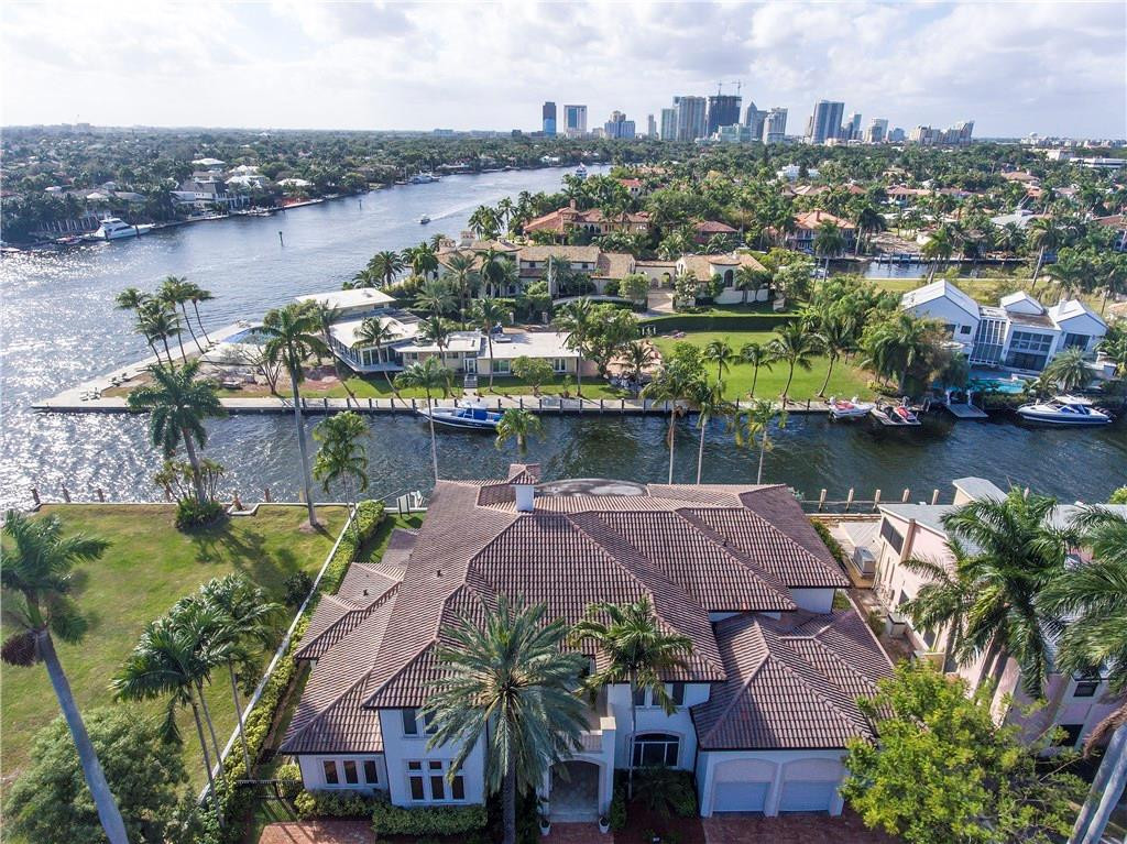 Las Olas Isles - Residential