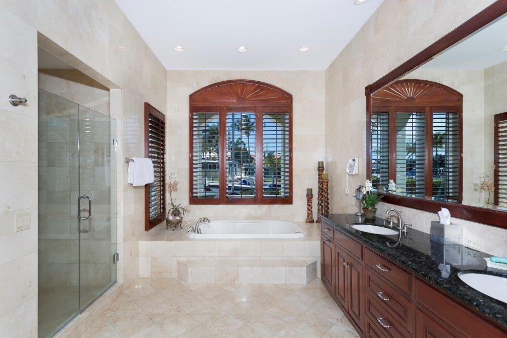 Las Olas Isles - Residential