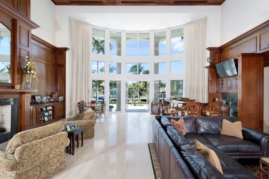 Las Olas Isles - Residential