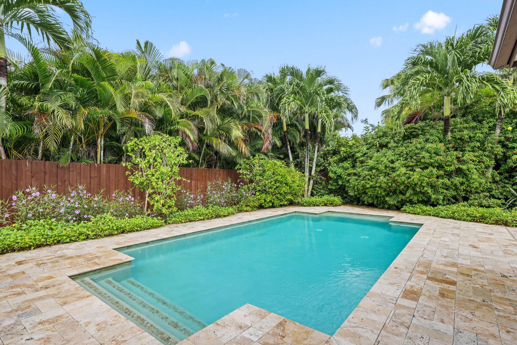 4535 Oak Tree Court