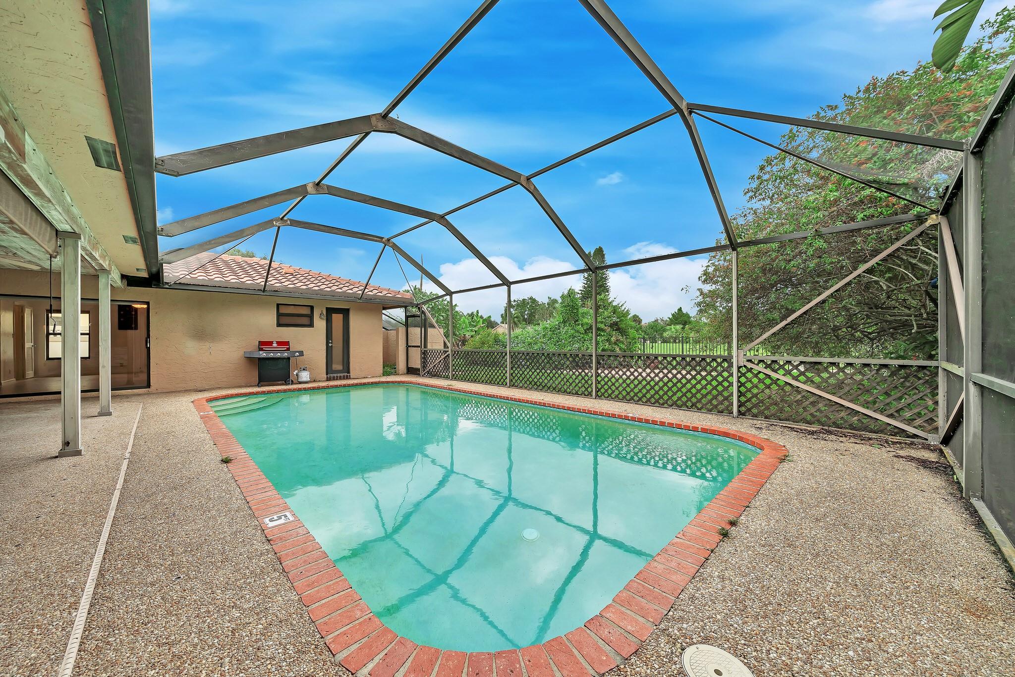 Cypress Glen 104-26 B - Residential