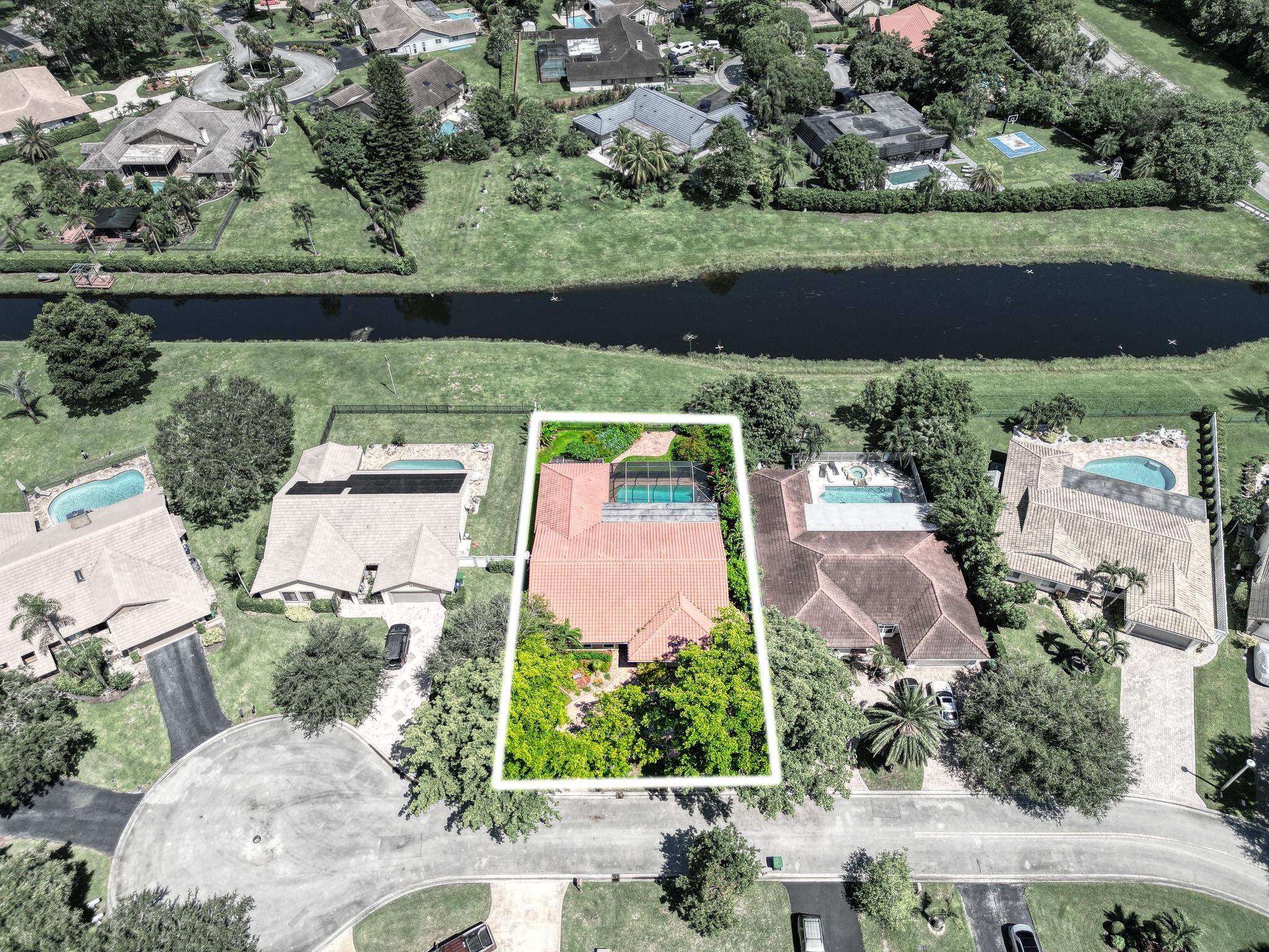 Spacious 4BD, 2.5BA waterfront pool home in desirable Cypress Glen! Nearly 3,000 sq. ft. of living space featuring vaulted ceilings, open living & dining areas, and a beautifully updated kitchen w/ quartz counters & SS appliances. Large primary suite w/ dual sinks, jetted tub, step-in shower & direct pool access. Enjoy South FL living w/ a screened-in salt system pool, child safety gate & tranquil canal views. 2019 AC, new washer/dryer, finished garage w/ epoxy floors, circular driveway, no HOA. For Sale or Rent!