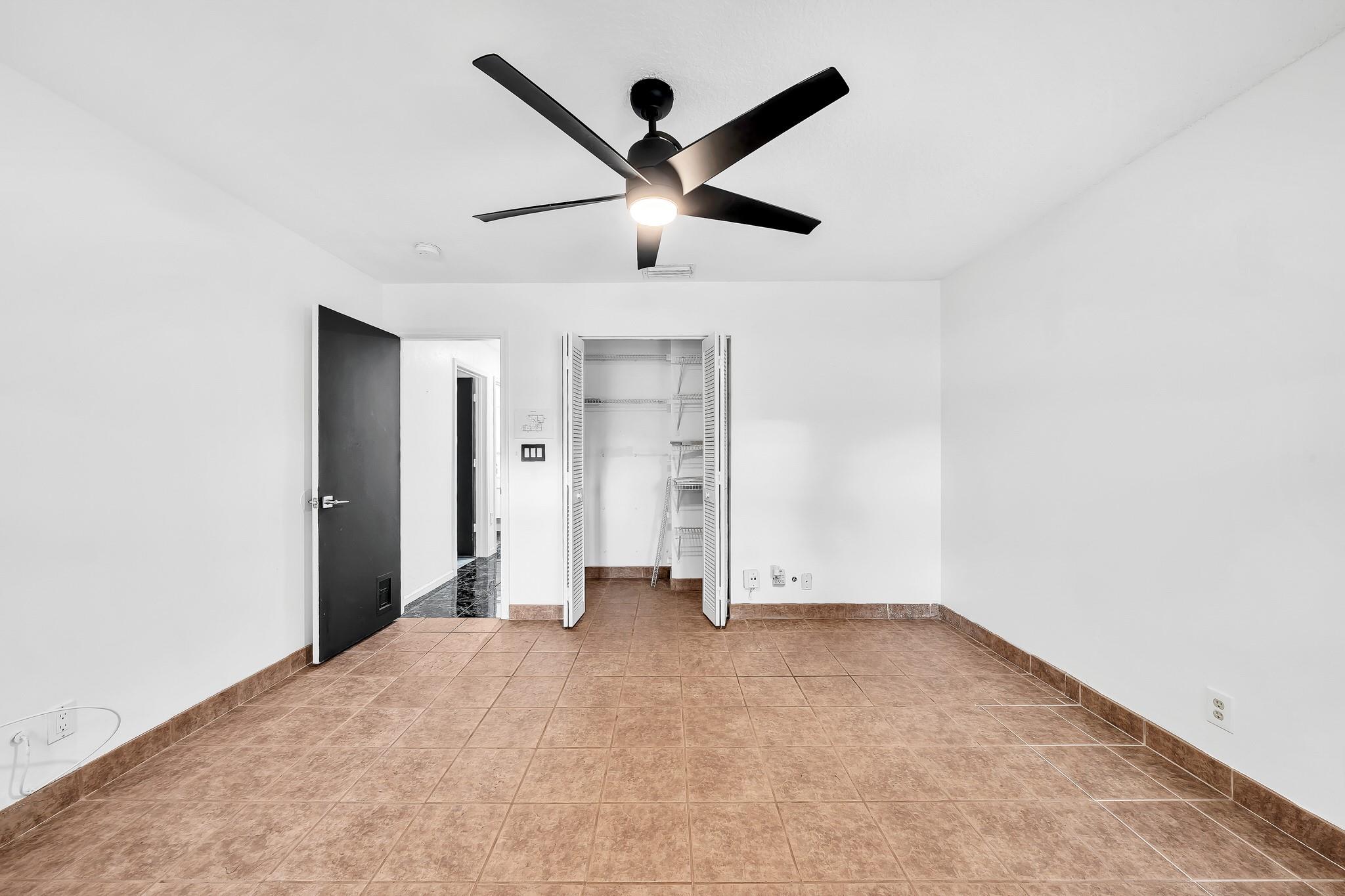 Cypress Glen 104-26 B - Residential