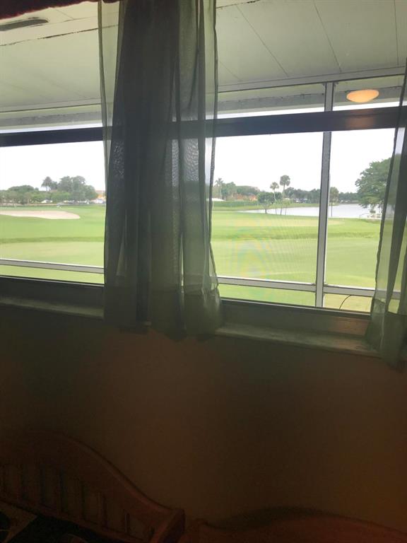 KINGS POINT TUSCANY CONDOS - Residential