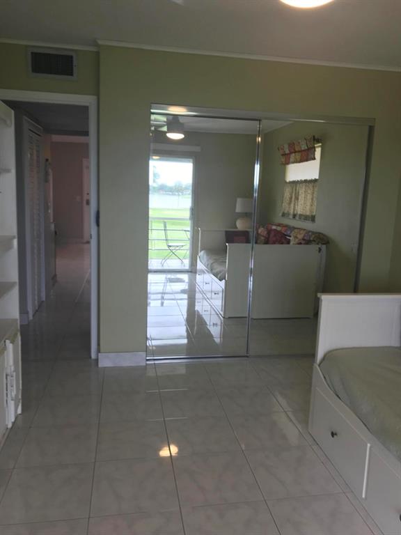 KINGS POINT TUSCANY CONDOS - Residential