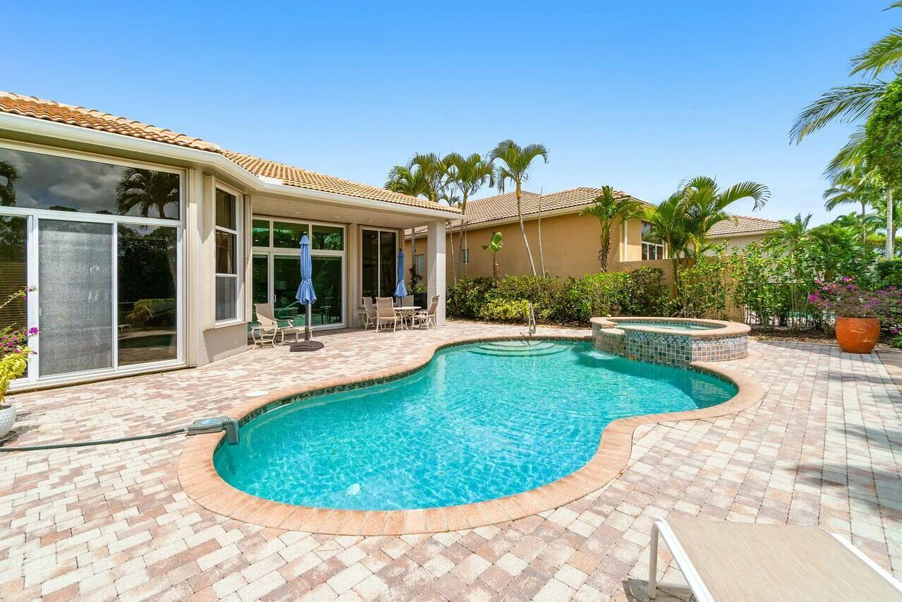 168 Esperanza Way