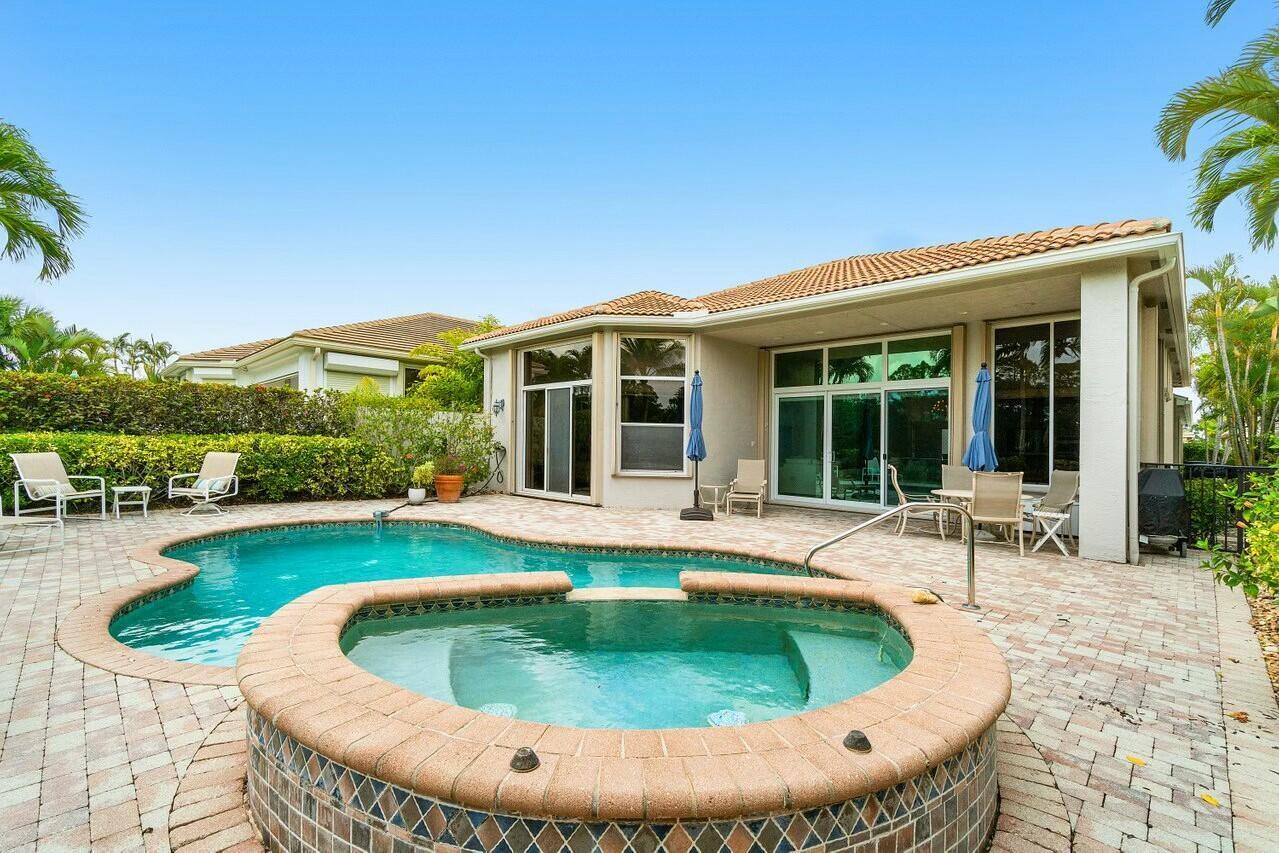 168 Esperanza Way