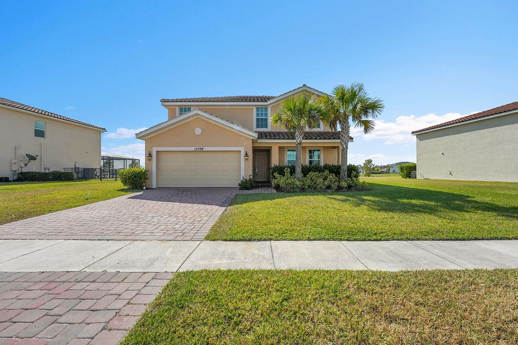 Photo of 13096 NW Copper Creek Drive, Port Saint Lucie, FL 34987 (MLS # R11143848)