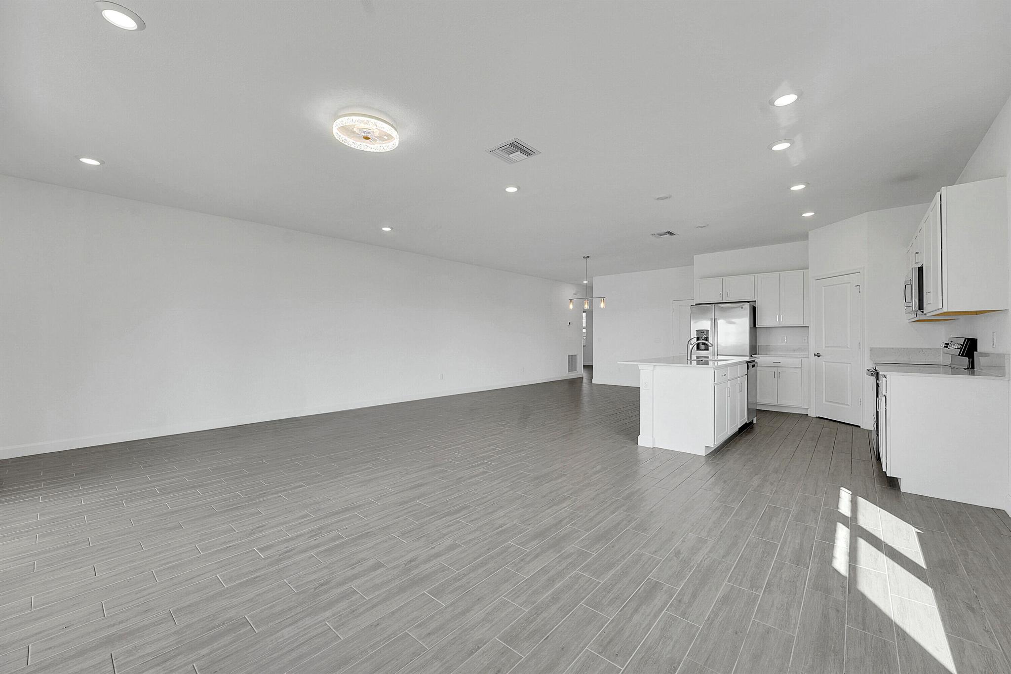 COPPER CREEK PLAT NO. 2 - Residential Lease