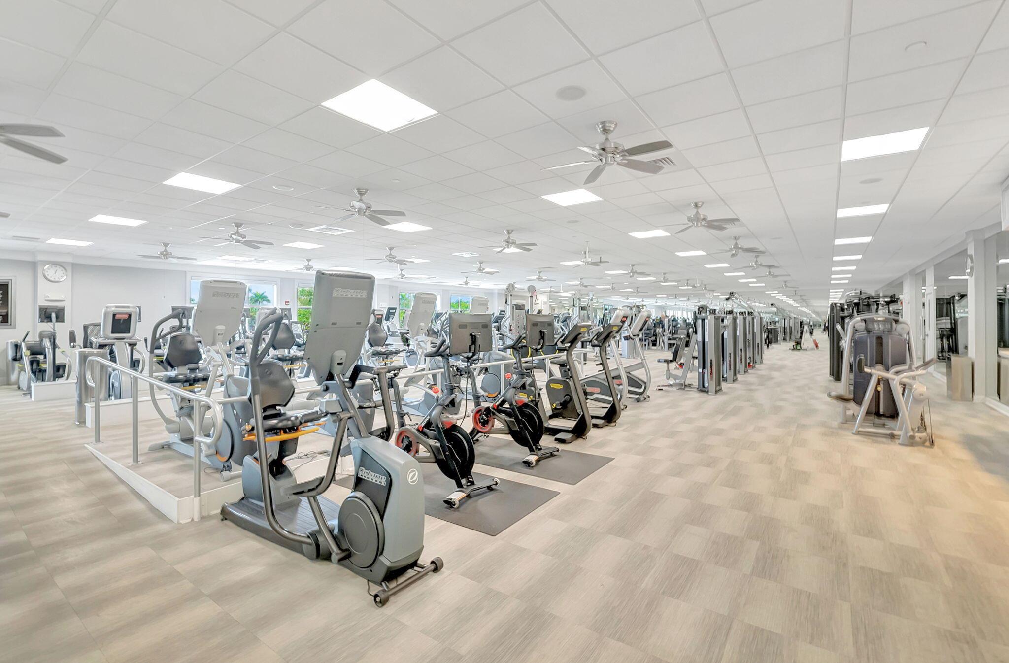 ROYAL PALM COVE/POLO CLUB - Residential