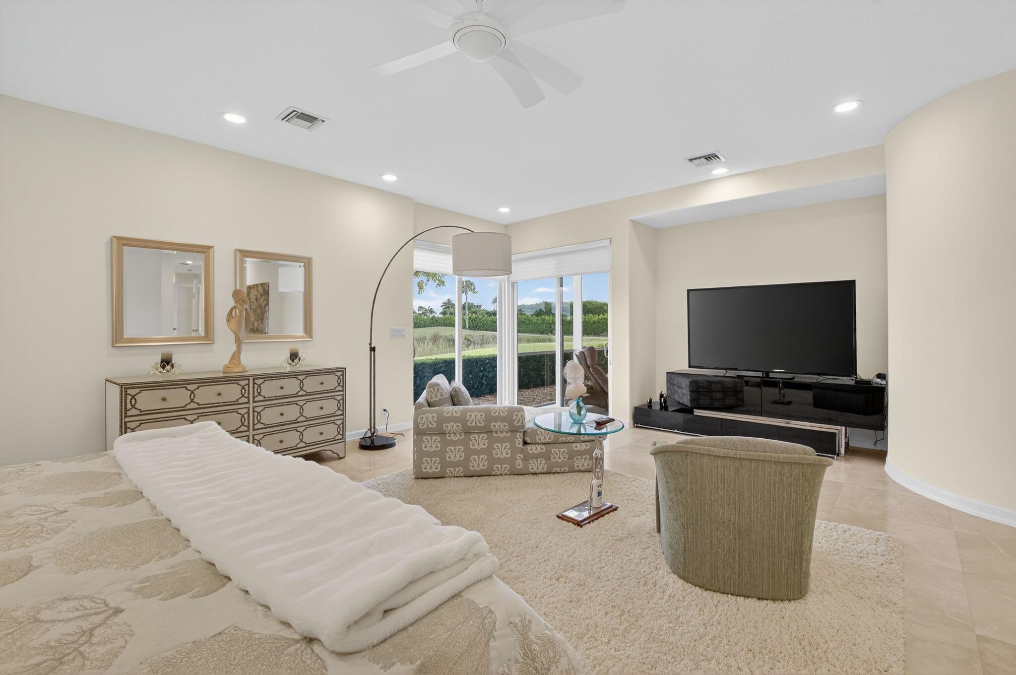 ROYAL PALM COVE/POLO CLUB - Residential