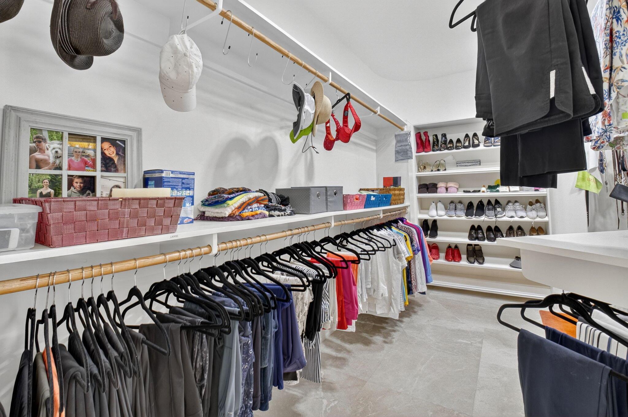 ROYAL PALM COVE/POLO CLUB - Residential