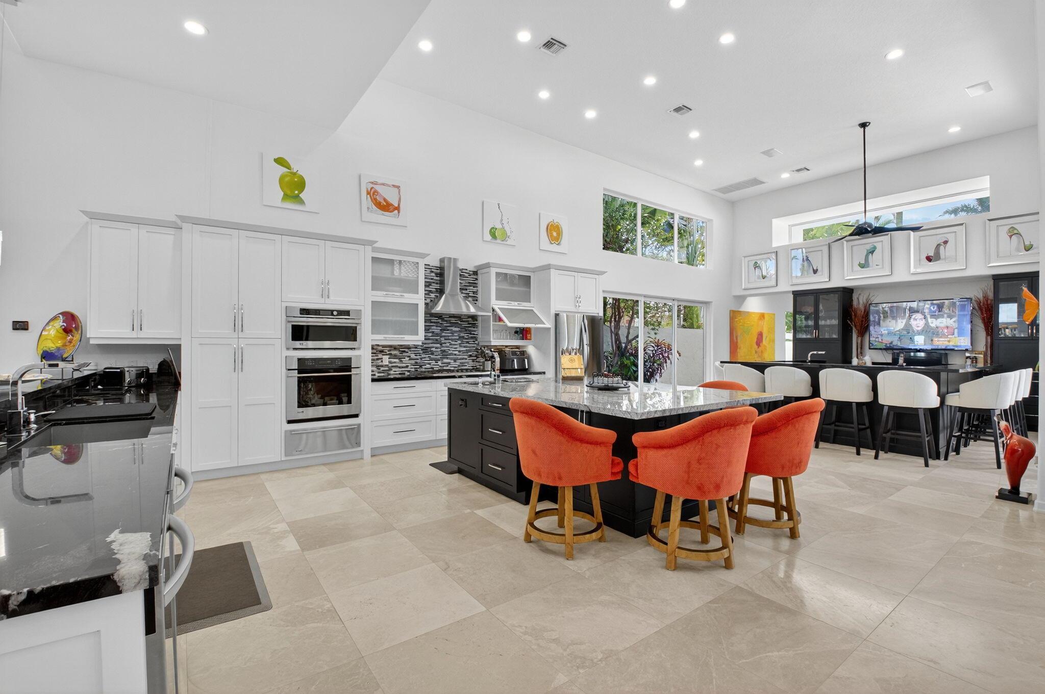 ROYAL PALM COVE/POLO CLUB - Residential