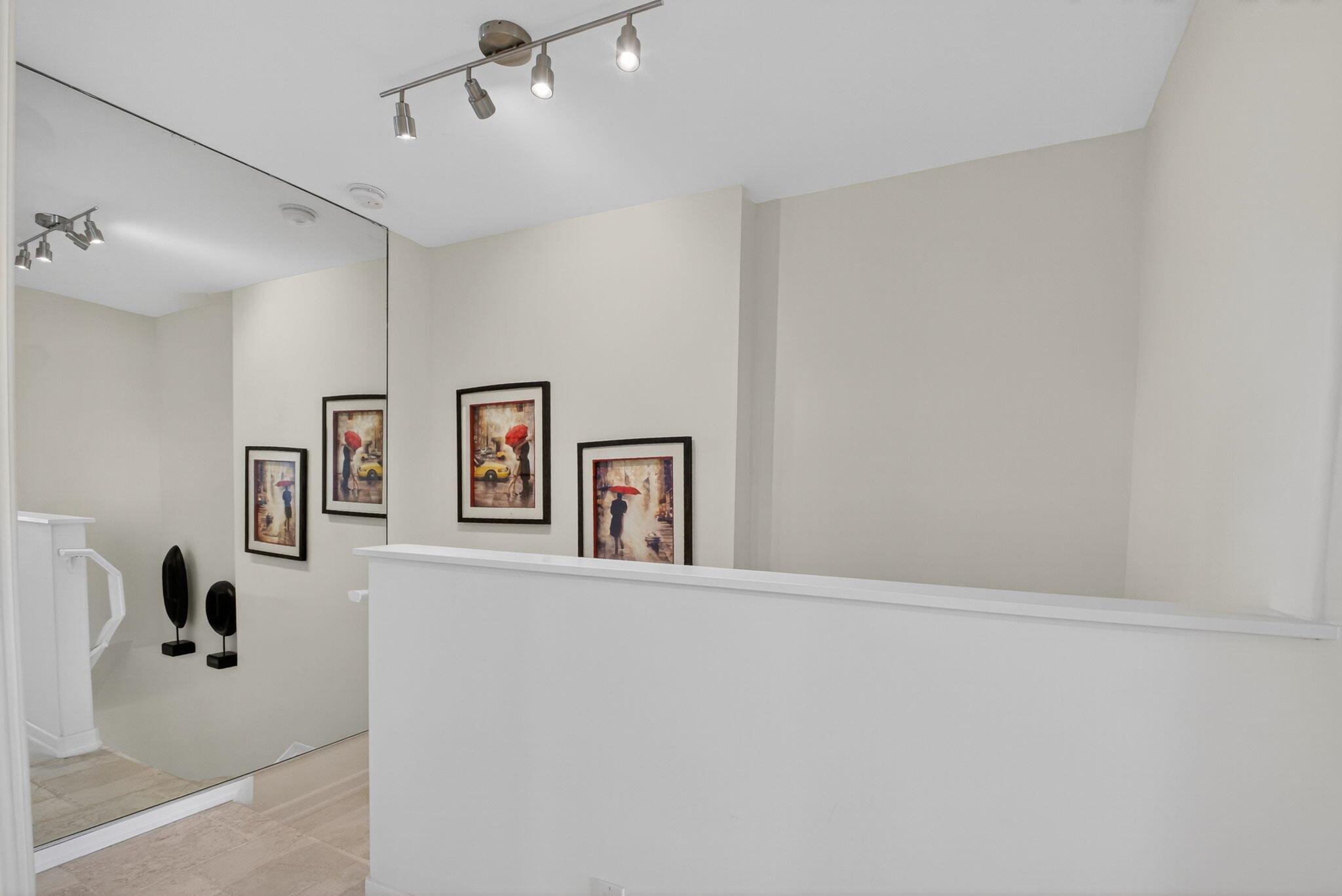 ROYAL PALM COVE/POLO CLUB - Residential