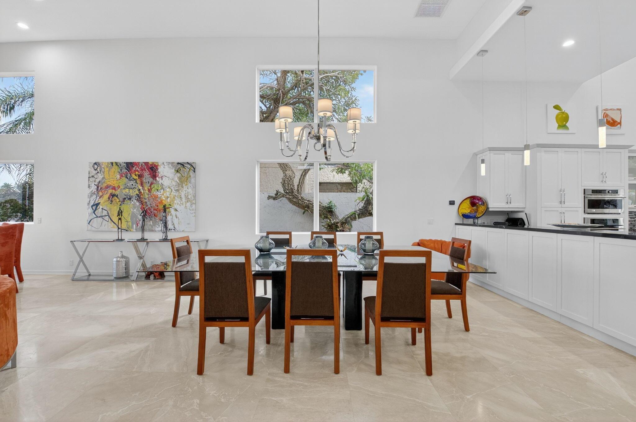 ROYAL PALM COVE/POLO CLUB - Residential