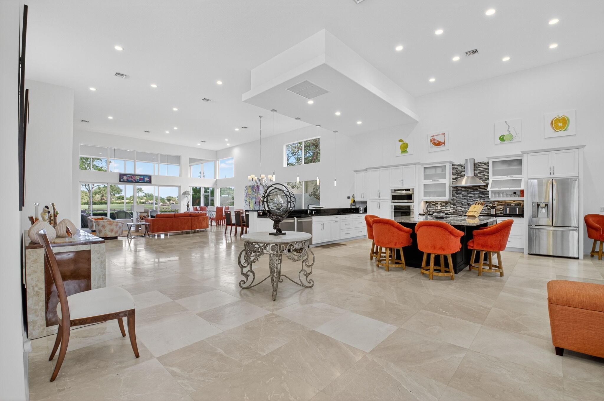 ROYAL PALM COVE/POLO CLUB - Residential