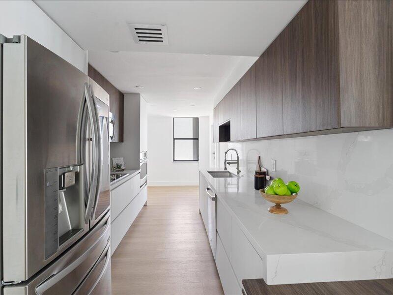 CLARIDGES I CONDO - Residential