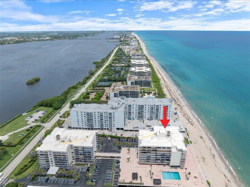 CLARIDGES I CONDO - Residential