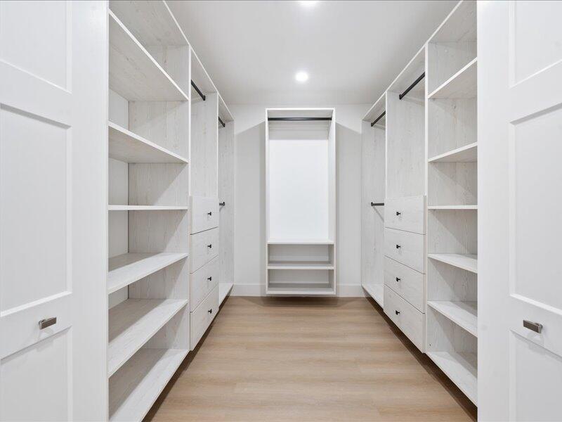 CLARIDGES I CONDO - Residential