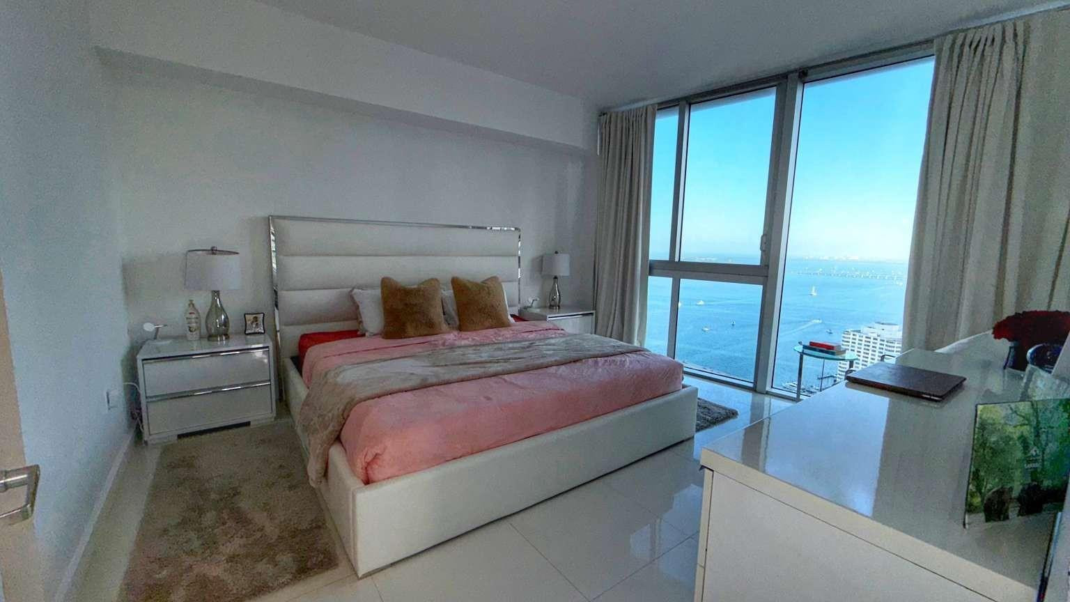 ICON BRICKELL CONDO NO 3 - Residential