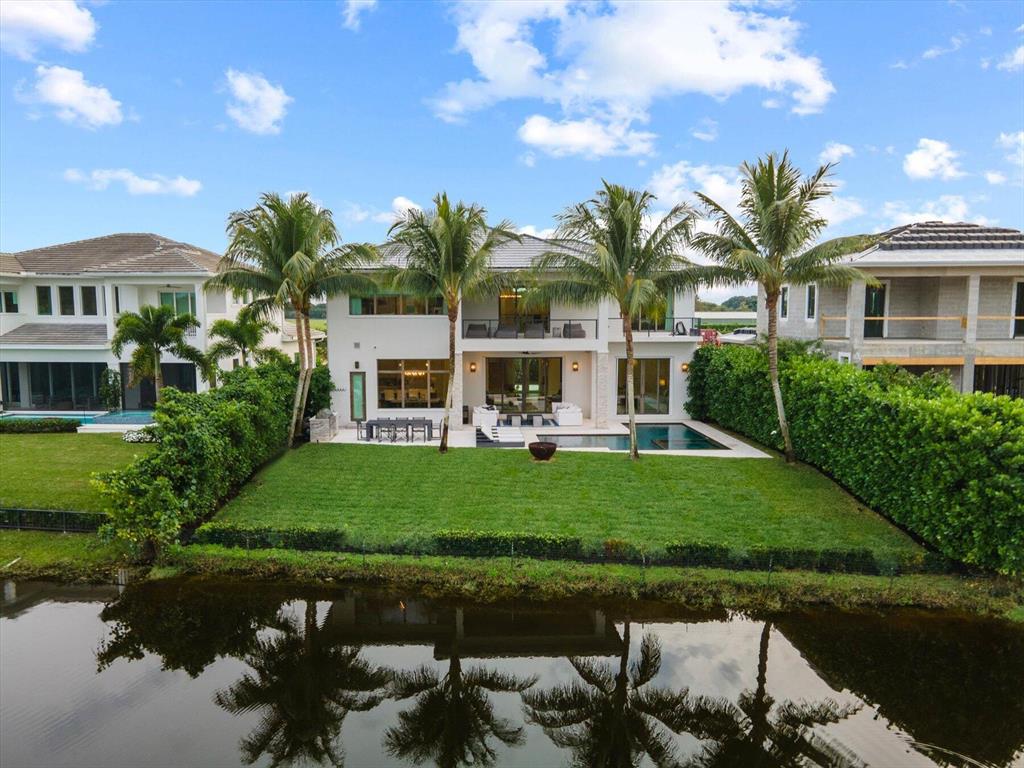 BLUE CYPRESS REPL AT PALM BEACH POLO & COUNTRY CLU - Residential