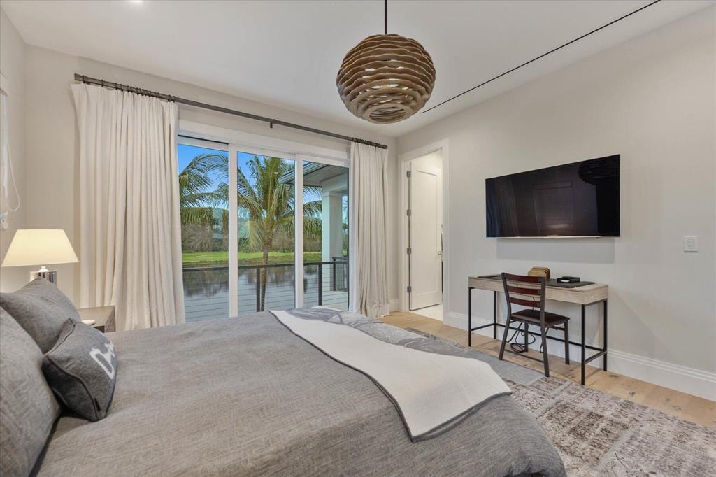 BLUE CYPRESS REPL AT PALM BEACH POLO & COUNTRY CLU - Residential