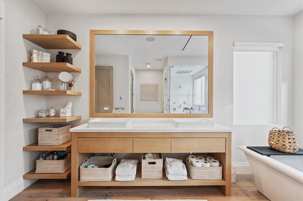 BLUE CYPRESS REPL AT PALM BEACH POLO & COUNTRY CLU - Residential