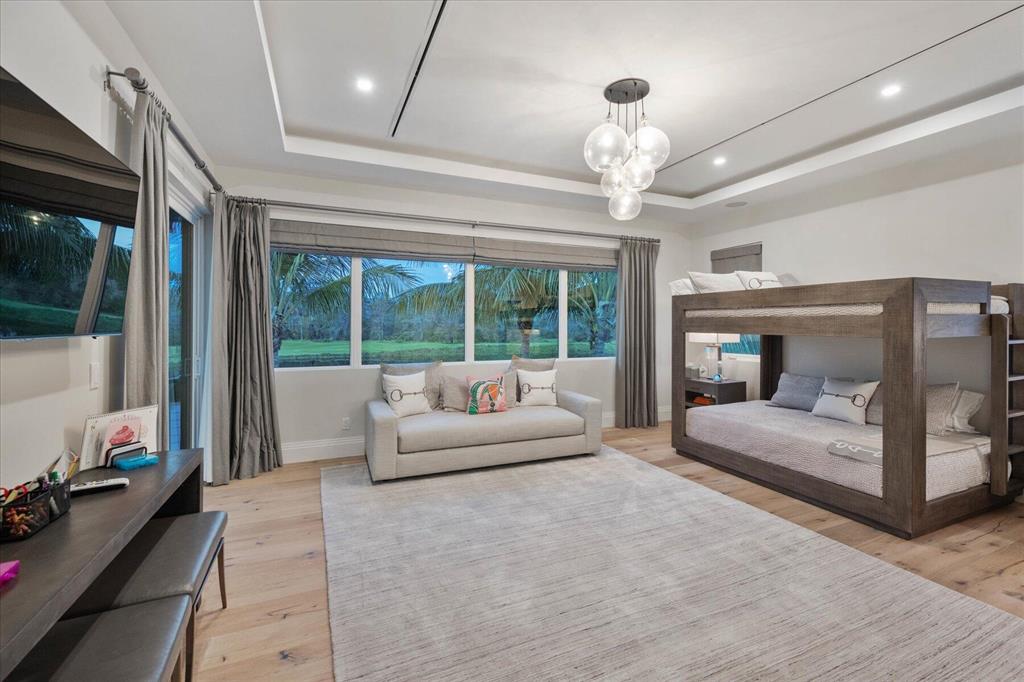 BLUE CYPRESS REPL AT PALM BEACH POLO & COUNTRY CLU - Residential