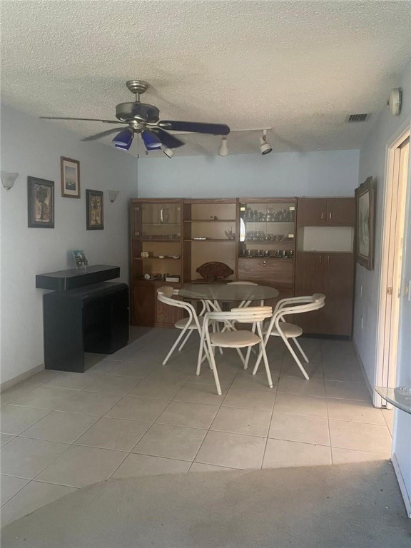 Sunrise Golf Village Sec - Residential
