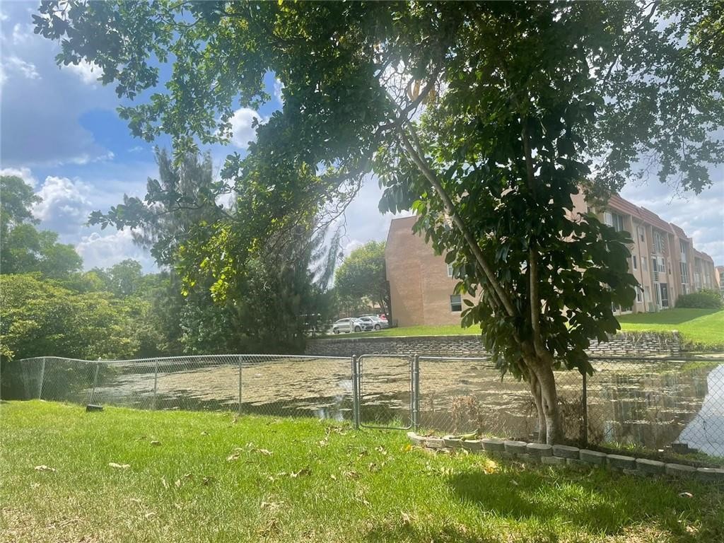 Sunrise Golf Village Sec - Residential
