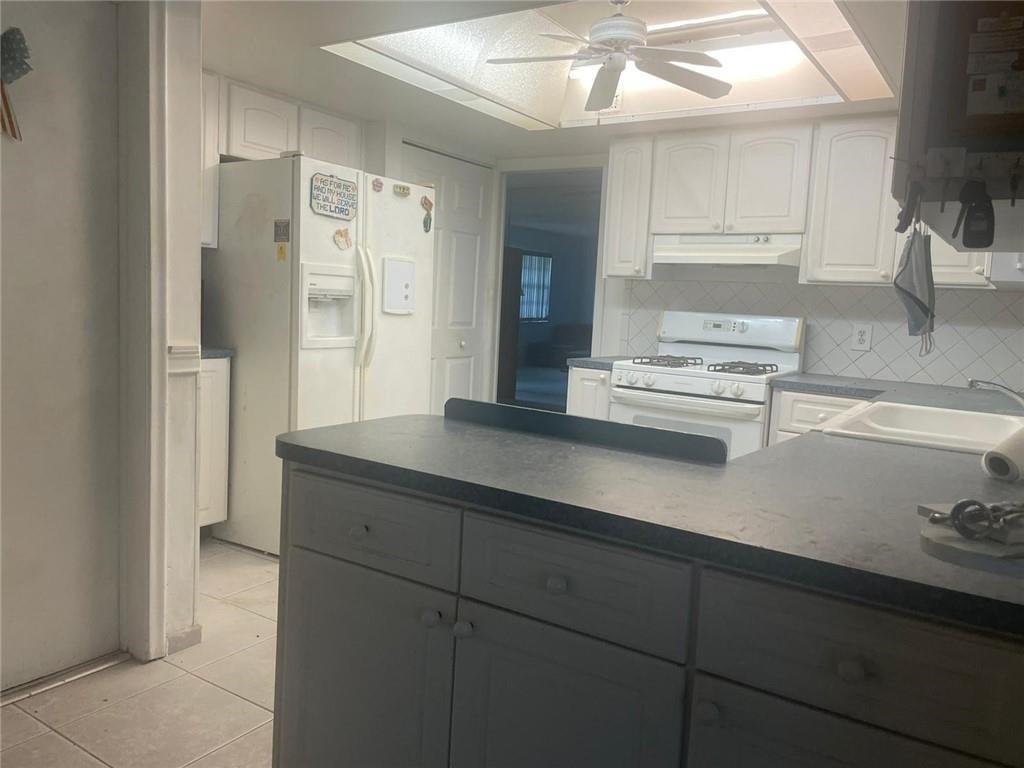 Sunrise Golf Village Sec - Residential