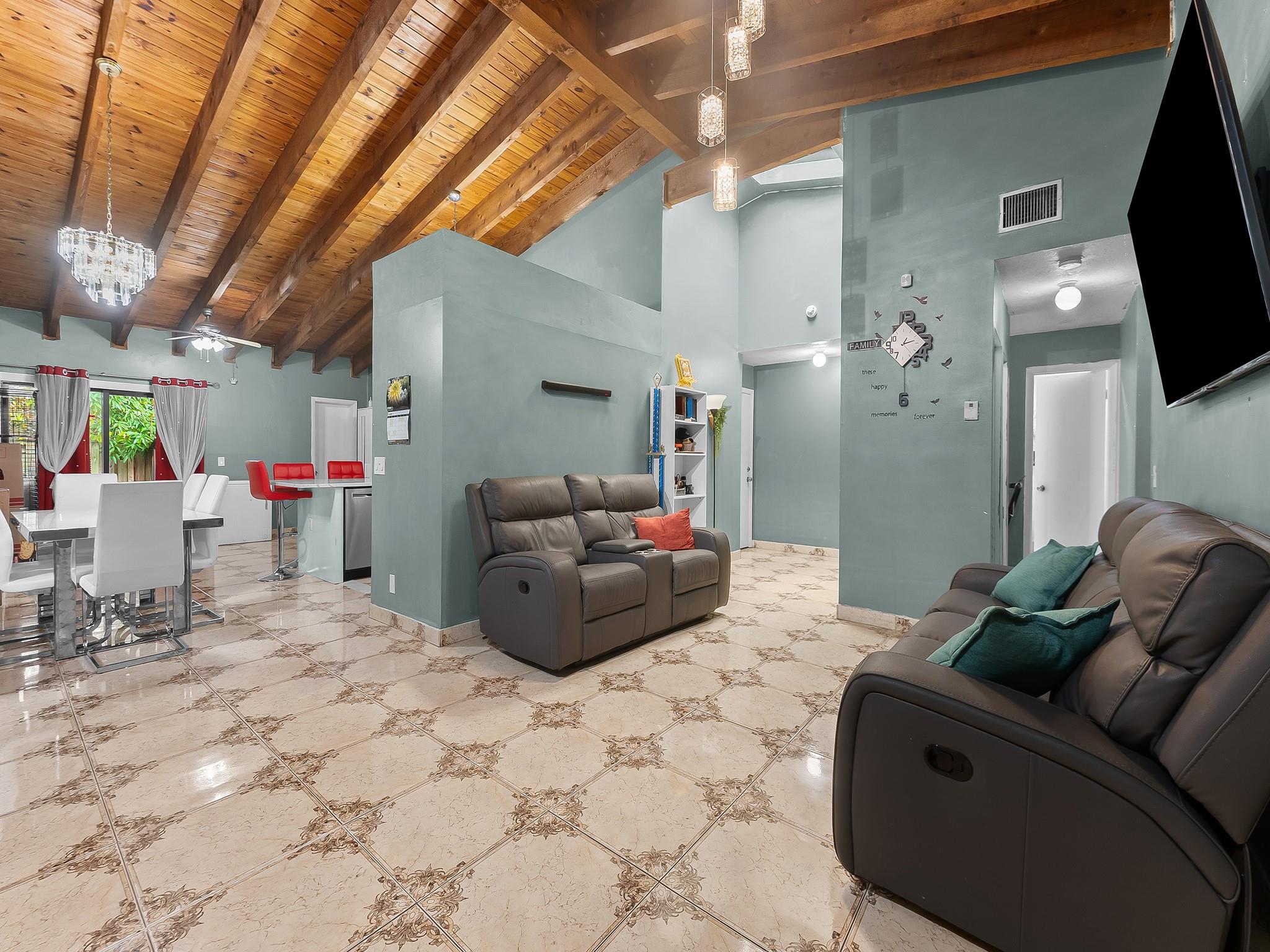 Brentwood Manors - Residential