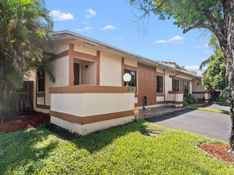 Tiny photo for 6314 NW 29th Court, Sunrise, FL 33313 (MLS # F10529360)