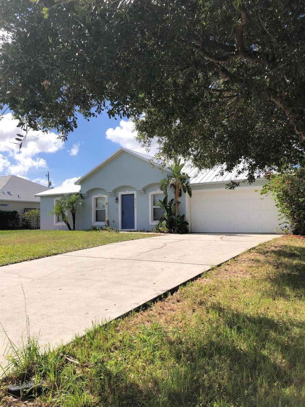 Photo of 4610 SW Eagle Street, Port Saint Lucie, FL 34953 (MLS # R10933905)