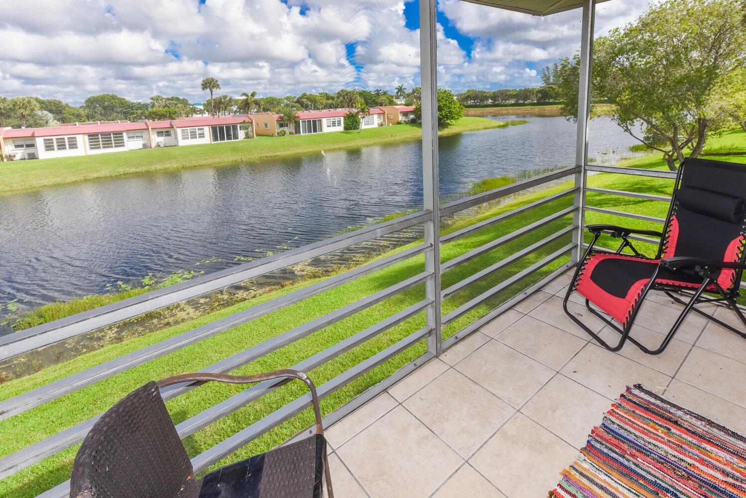 GOLDEN LAKES VILLAGE COND - Residential Lease