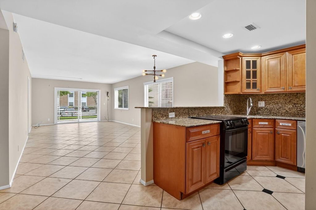 Photo of 3050 NE 16th Avenue #107, Oakland Park, FL 33334 (MLS # F10527412)