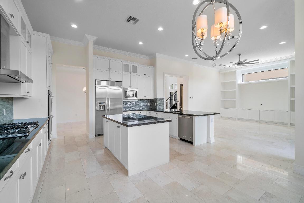 BRIDGES PL 7 - Residential Lease