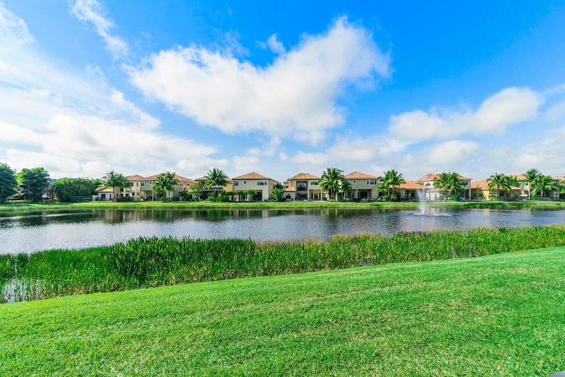 BRIDGES PL 7 - Residential Lease