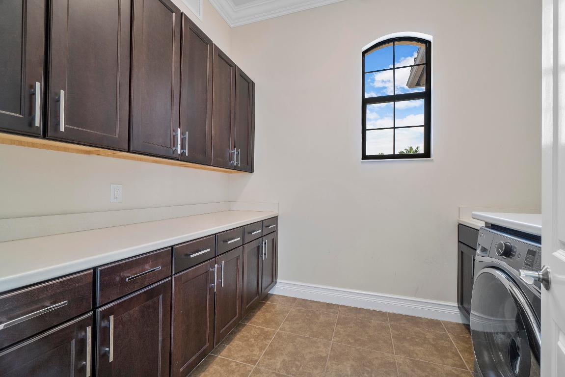 BRIDGES PL 7 - Residential Lease