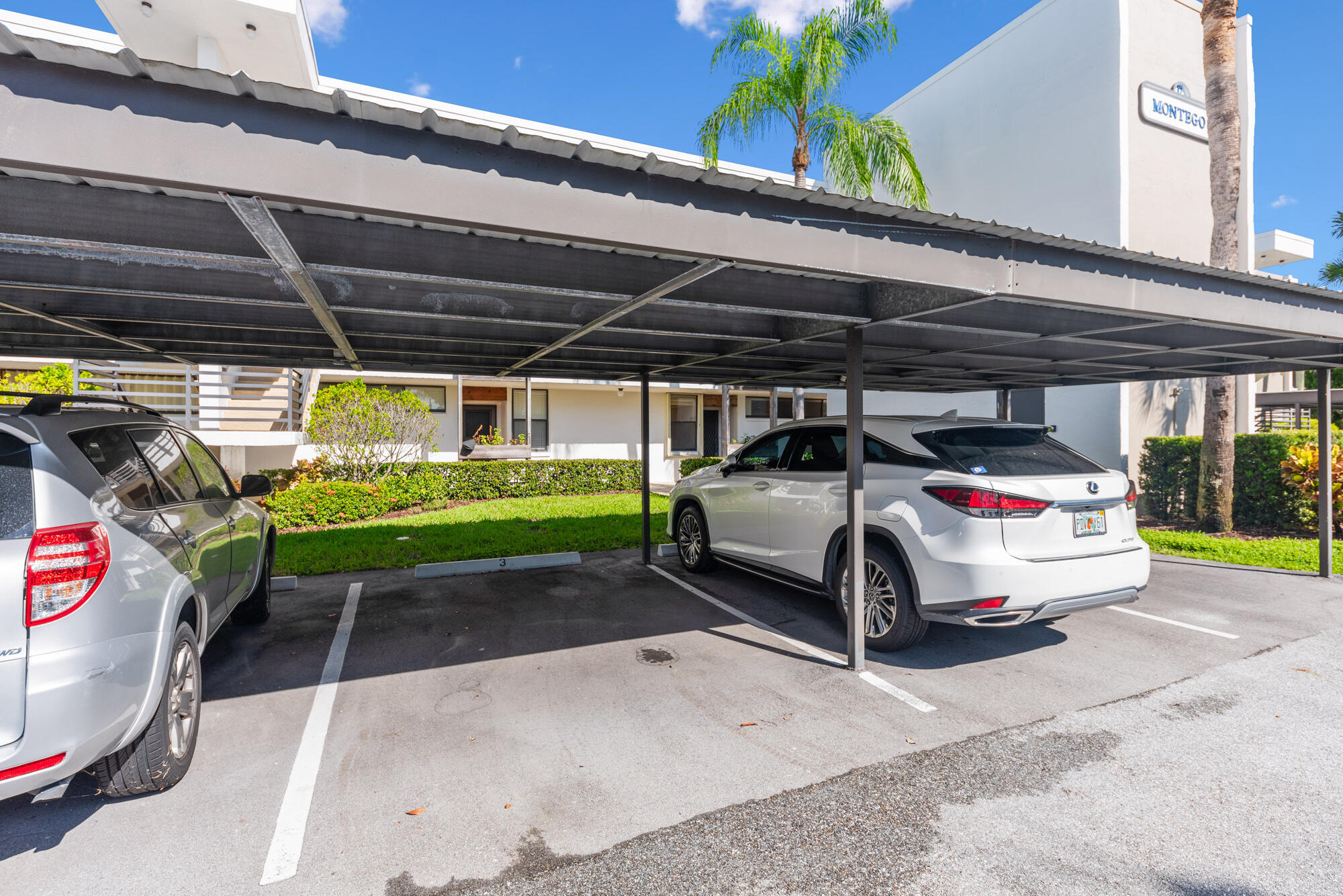 CIRCLE BAY YACHT CLUB CONDO - Residential Lease