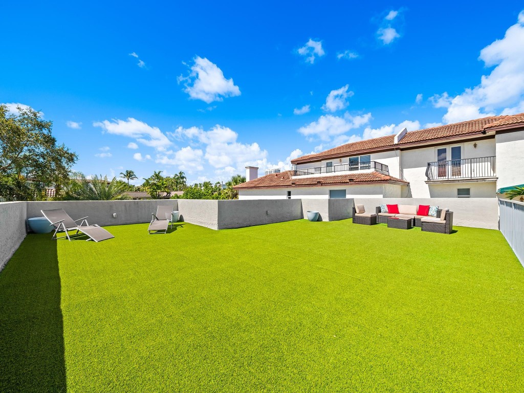 Stranahans Sub 3-115 D 2- - Residential