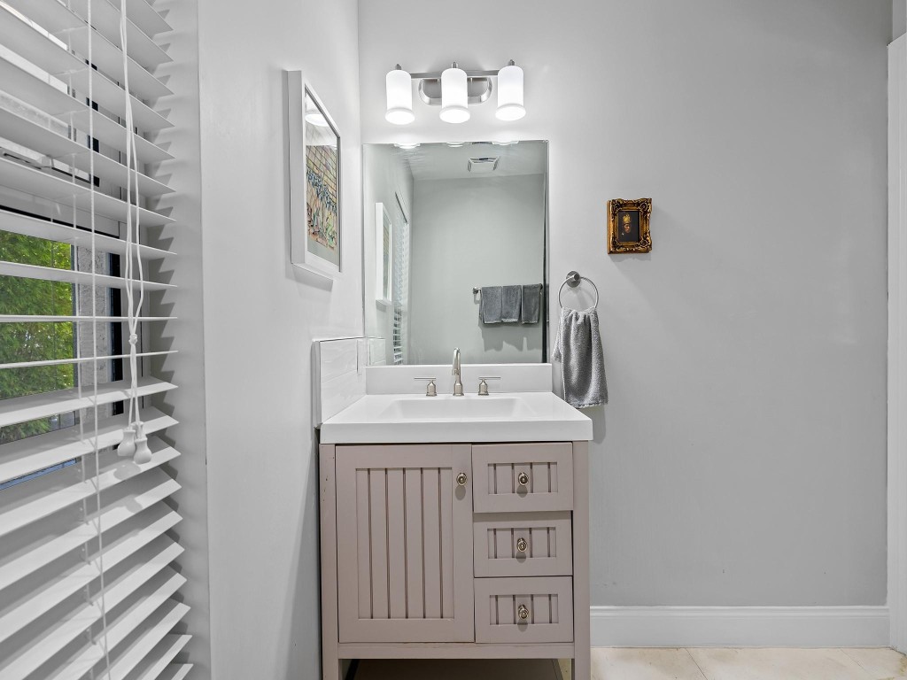 Stranahans Sub 3-115 D 2- - Residential