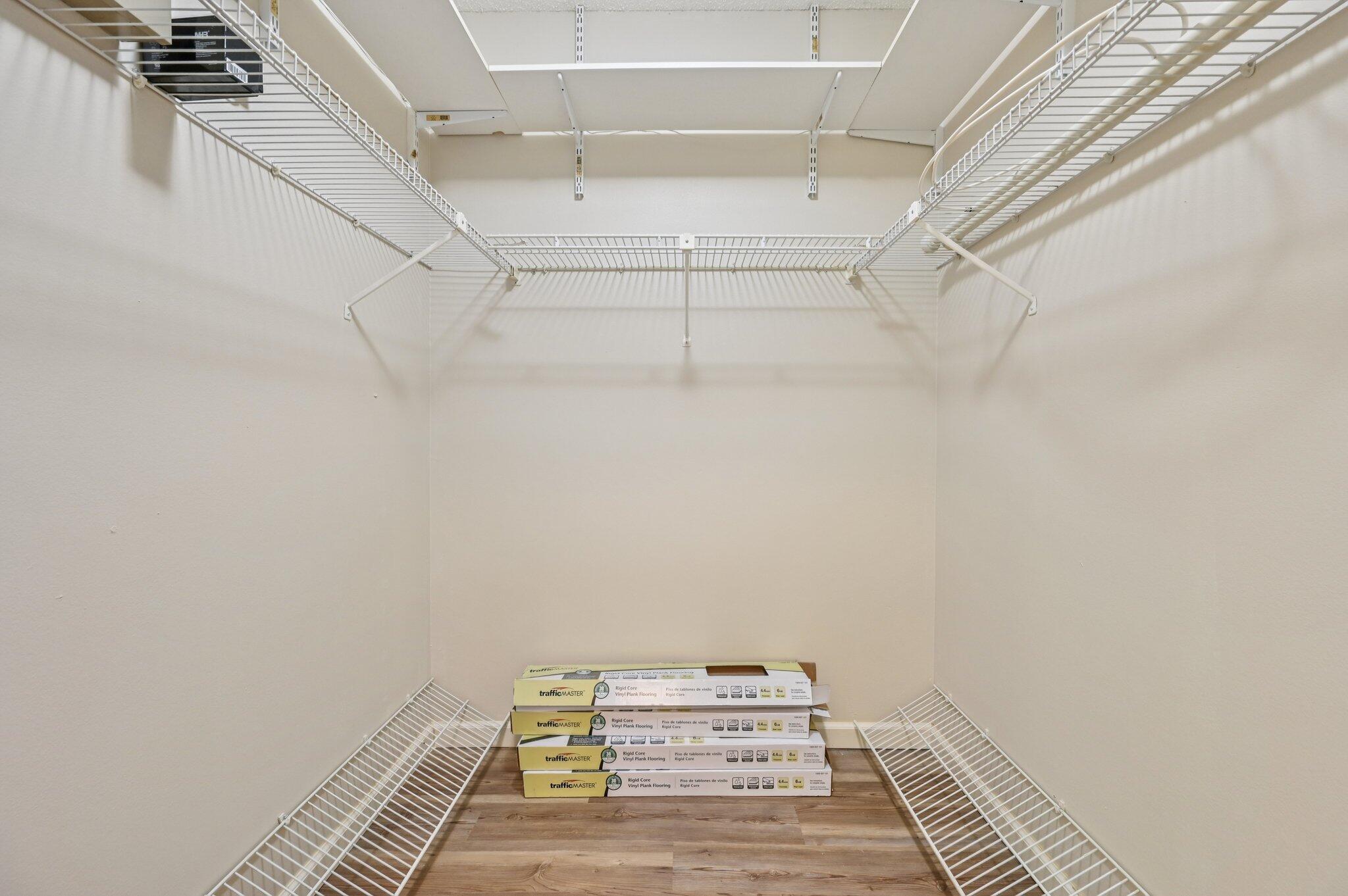 DUNBAR WOODS CONDO 4,
Dunbar Woods - Residential