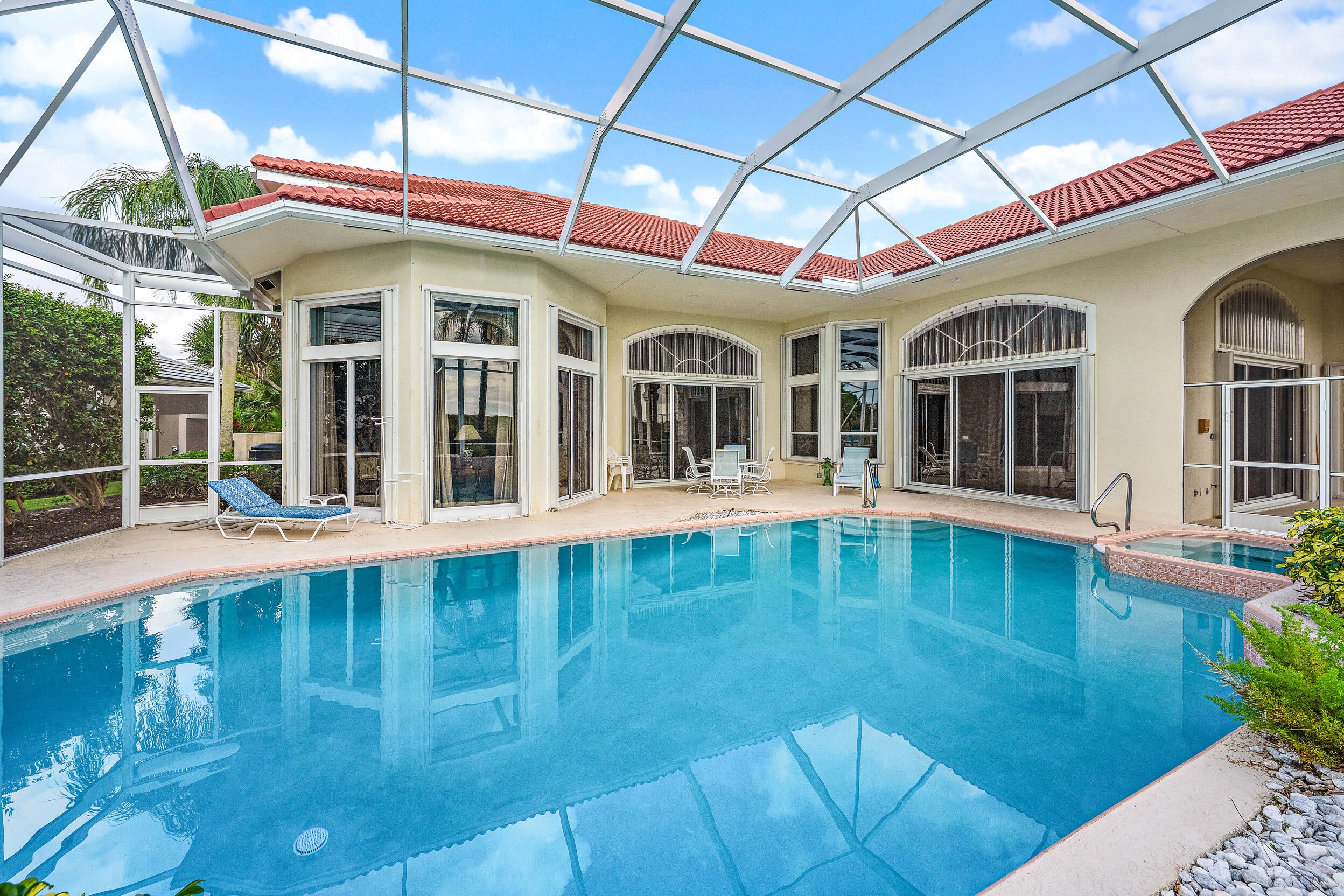 64 Cayman Place