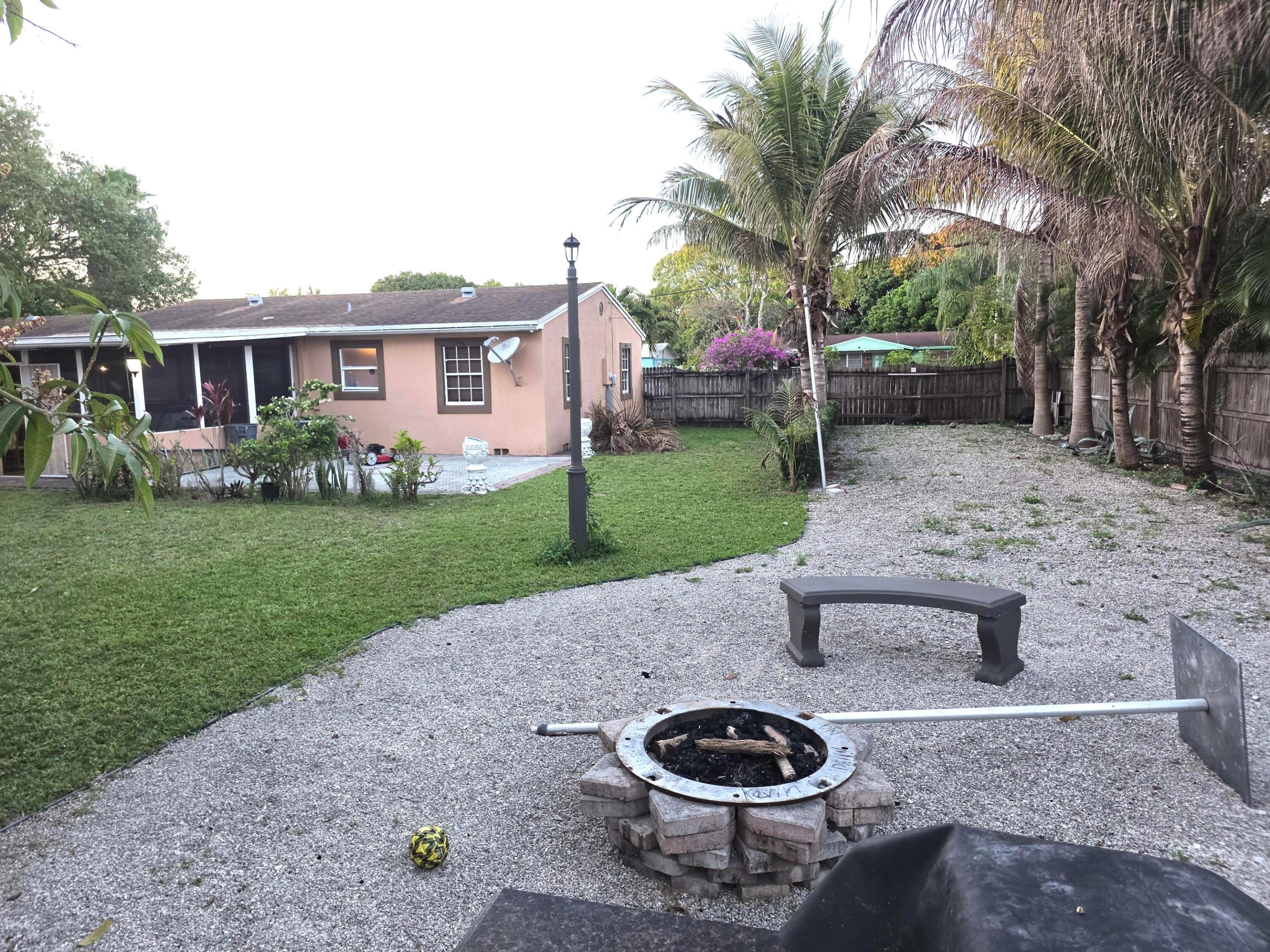 BON AIRE ACRES - Residential